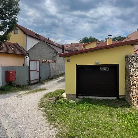 Apartment Paradajs Center - 24h Self Check-in & Free Private Parking *