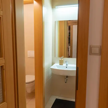 Paradajs Center - 24h Self Check-in & Free Private Parking Spišská Nová Ves