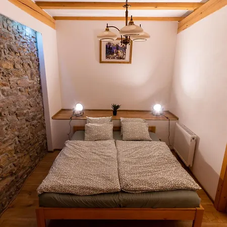 Paradajs Center - 24h Self Check-in & Free Private Parking *