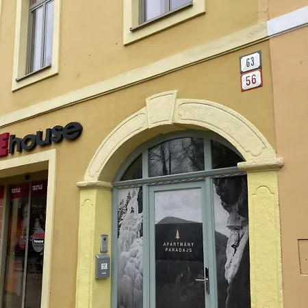 Apartment Paradajs Center - 24h Self Check-in & Free Private Parking